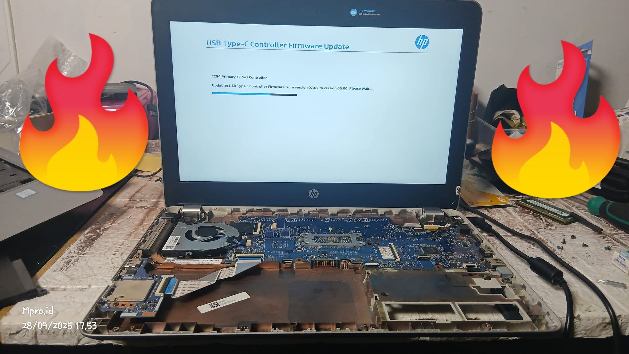 Perbaikan motherboard laptop mati total dan maintenance